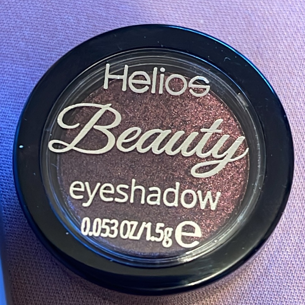 🔥 Helios eyeshadow - Picture 2 of 5